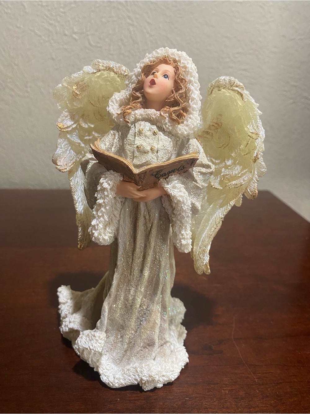 Vintage, 2004, Aria..Song of the Holidays Angel Figurine, Retired #28258